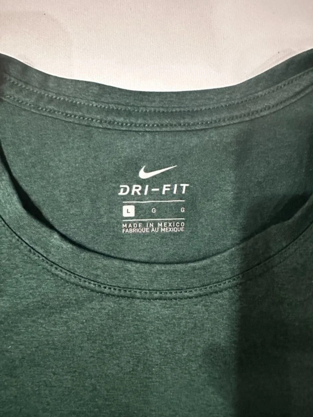 Nike Dri-FIT William & Mary Tribe Green Athletic Tee T-Shirt Women's L